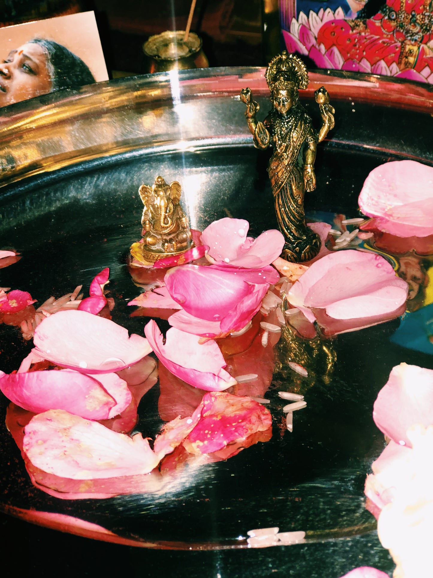 Adorning the Temple of the Heart : A Self-Love Ritual Class